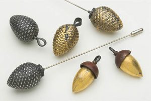 Pinecone (pendant or pin)